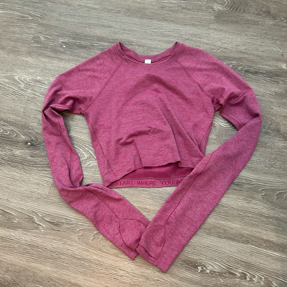 Lululemon Athletica Cropped Long Sleeve - Size 4
